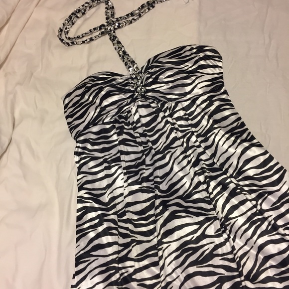 Zebra print homecoming dress - Picture 3 of 4